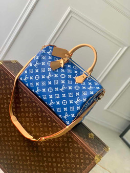 Louis Vuitton Speedy P9 Bandoulière 40 M24418 Blue Soft calfskin