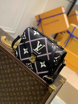 Louis Vuitton Pochette Métis M46018 Black MonogramLeather - Default Title - View 1