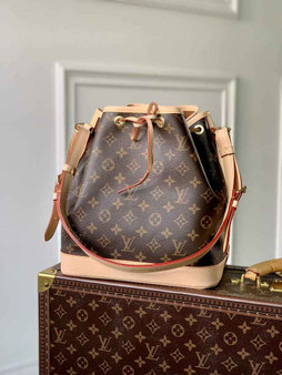 Louis Vuitton M40818 Petit Noé Monogram Canvas