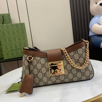 Gucci Padlock small shoulder bag 811705 in brown leather