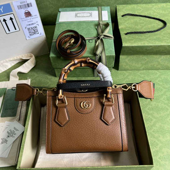Gucci 702732 Diana mini tote bag leather tan