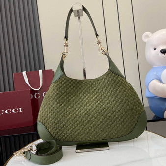 Gucci B medium shoulder bag, 834981 in green GG suede
