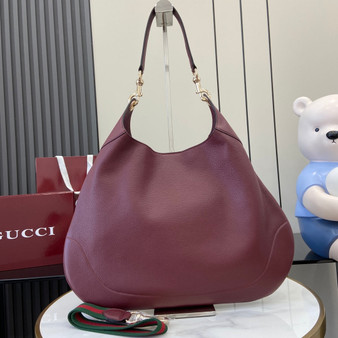 Gucci B large shoulder bag, 820169 in wine red leather