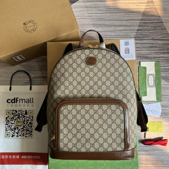 Gucci ‎704017 Backpack with Interlocking G Beige GG Supreme canvas - W31.5cm x H41cm x D14.5cm / Beige GG Supreme canvas - View 1