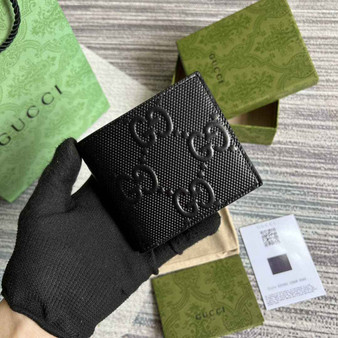 ‎Gucci ‎625559 GG embossed bi-fold wallet black - Default Title - View 1