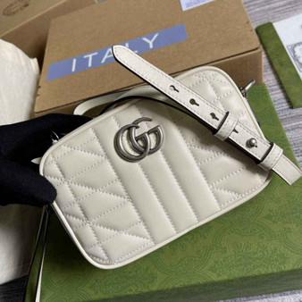 Gucci 634936 GG Marmont mini shoulder bag Beige