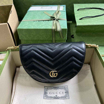 Gucci 746431 GG Marmont matelassé chain mini bag in black leather - Default Title - View 1