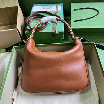 Gucci 746124 Diana medium shoulder bag in brown leather