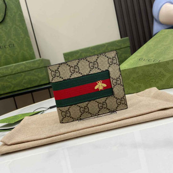 Gucci Bifold Wallet GG Supreme 408827