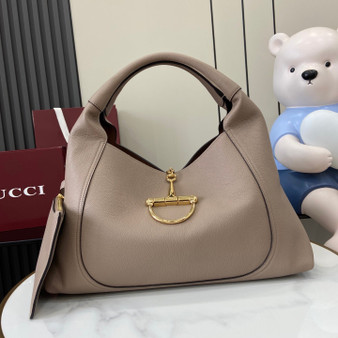 Gucci Softbit maxi shoulder bag, ‎837466 in taupe leather
