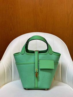 Hermès Picotin Lock 18 pocket bag H925609 - Default Title - View 1