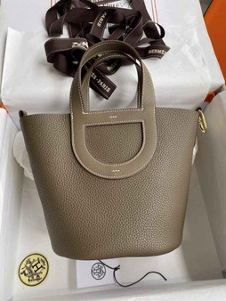 Hermès In-The-Loop 18 Bag Swift Leather H20251811 - Default Title - View 1