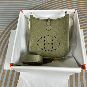 Hermes Evelyne III 17 Green Togo Leather Bag Gold H5614 - Default Title - View 1