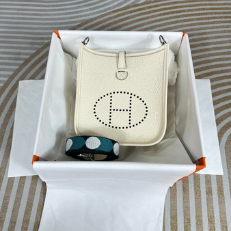 Hermes Evelyne III 17 Togo Beige Leather Bag Silver H5637 - Default Title - View 1