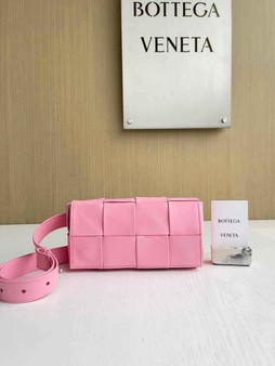 Bottega Veneta Cassette Belt Bag 651053 Lambskin Pink