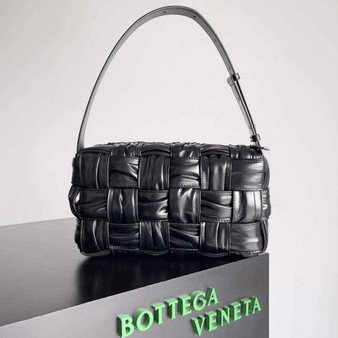 Bottega Veneta BV 717090 Brick Cassette In Black