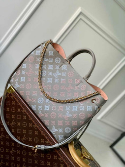 Louis Vuitton Bella Tote M23395 Gray Mahina Calfskin