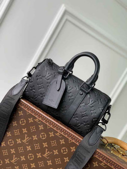 Louis Vuitton Keepall Bandoulière 25 M20900 Monogram Taurillon Leather