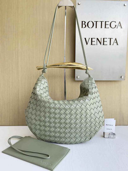 Bottega Veneta Medium Sardine 754988 Lambskin Light Green