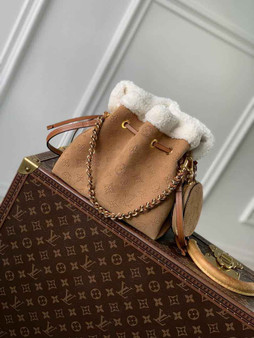Louis Vuitton Bella Bag M11839 - Default Title - View 1