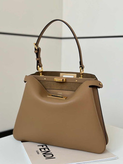 Fendi Peekaboo Soft Medium Apricot Leather Bag 8BN353