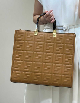 Fendi Sunshine Medium Bag 8BH386 Brown leather shopper