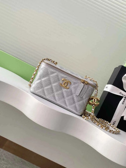 Chanel Vanity Case, AP3940 Calfskin Gold