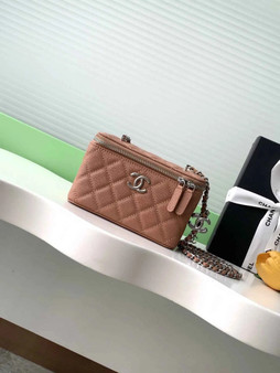 Chanel Vanity Case, AP3940 Calfskin Silver
