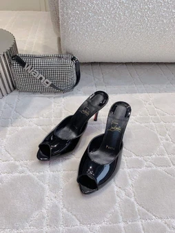 Christian Louboutin Me Dolly 100mm Patent Leather Mules - Black