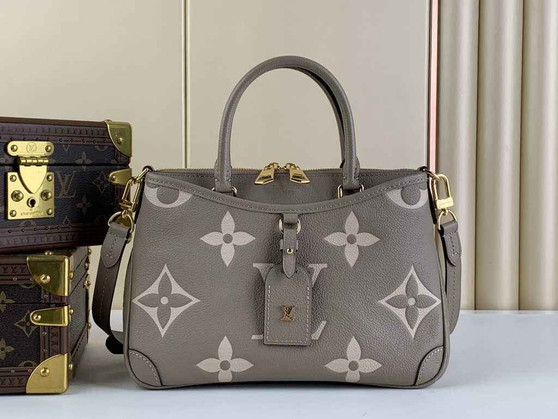 Louis Vuitton M46585 Trianon PM Bag Monogram Leather For Women