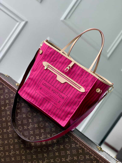 Louis Vuitton Neverfull Bandoulière Inside Out MM Bag M12257