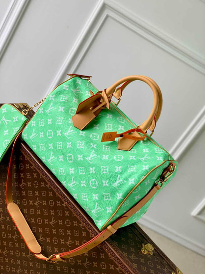 Louis Vuitton Speedy P9 Bandoulière 40 M24417 Green