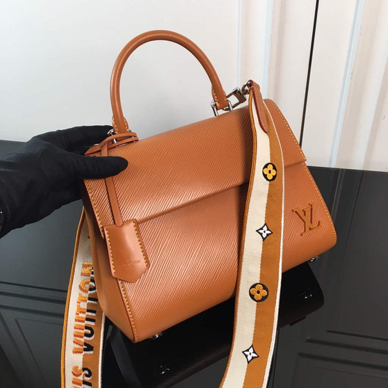 Louis Vuitton M41312 Cluny BB Bag Epi Leather Tan