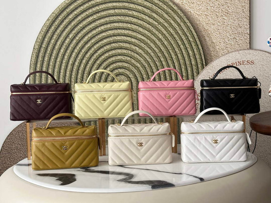 Chanel Vanity with Chain, AP5212 Shiny Calfskin Black - Default Title - View 1