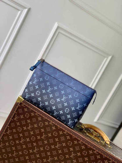 Louis Vuitton Pochette Voyage Souple M11545 Blue