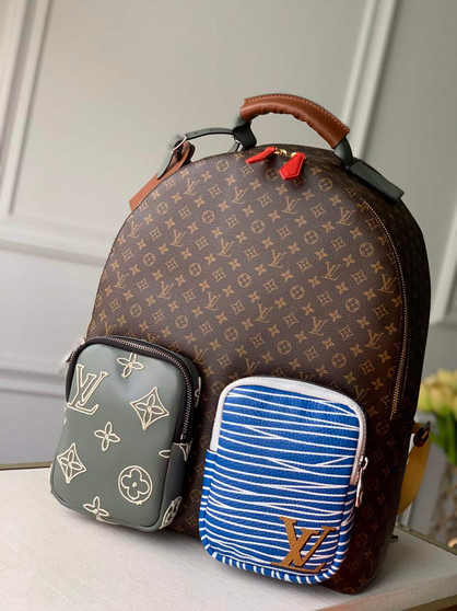 Louis Vuitton M56851 Backpack Monogram Canvas - 32.0 x 41.0 x 15.0cm / Monogram Canvas - View 1