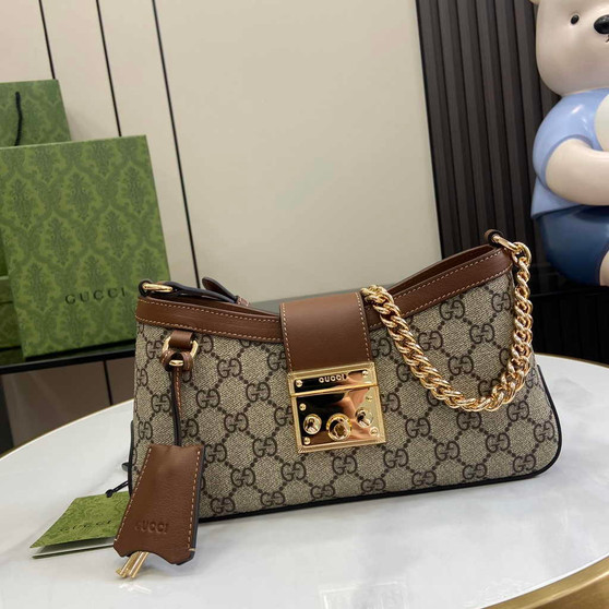 Gucci Padlock small shoulder bag 811705 in brown leather