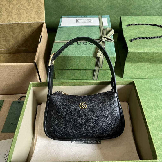 Gucci 739076 Aphrodite mini shoulder bag in black leather