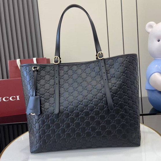 Gucci GG Emblem large tote bag 847455 in Black GG leather