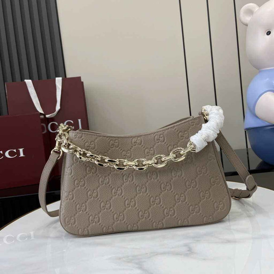 Gucci GG Emblem mini shoulder bag 815263 in taupe GG leather - Default Title - View 1