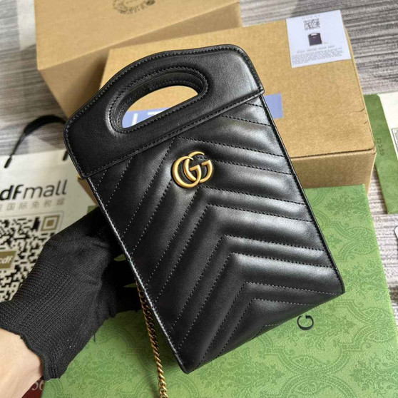 Gucci �?99756 GG Marmont top handle mini bag black leather