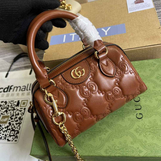 Gucci �?02251 GG Matelassé leather mini bag light brown
