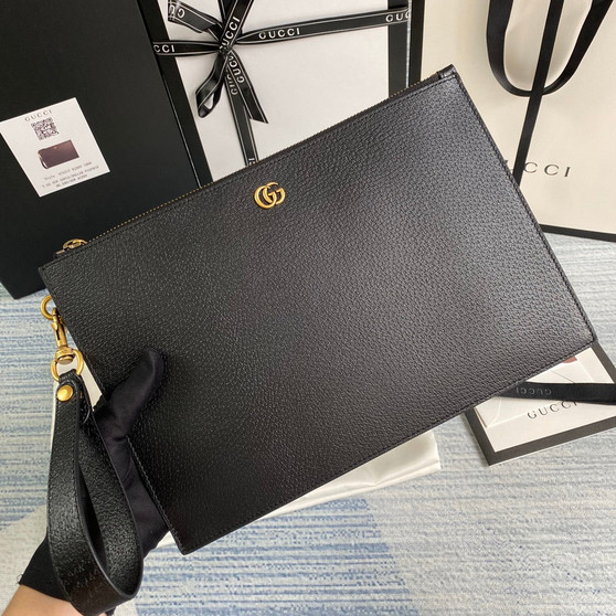 Gucci ‎475317 GG Marmont leather pouch black leather gold - W30.5cm x H21cm x D1.5cm / Black - View 1