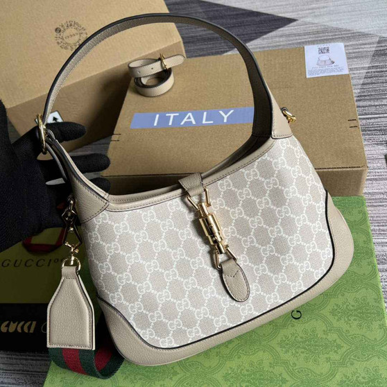Gucci �?78843 Jackie 1961 small shoulder bag beige