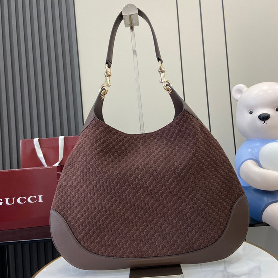 Gucci B large shoulder bag, 815924 in coffee GG suede