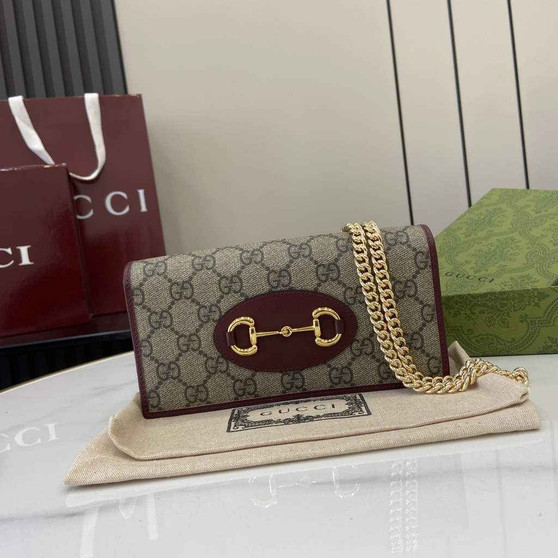 Gucci Horsebit 1955 wallet on chain, 621892 in GG wine red Supreme