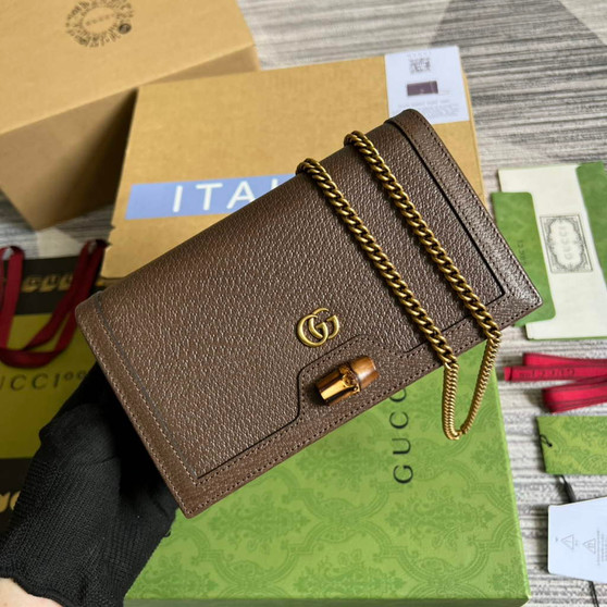 Gucci 696817 Diana mini bag with bamboo brown leather - Default Title - View 1