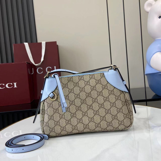 Gucci GG Emblem small shoulder bag 815218 in blue fabric
