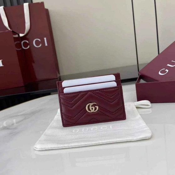 Gucci GG Marmont card case �?43127 in wine red leather