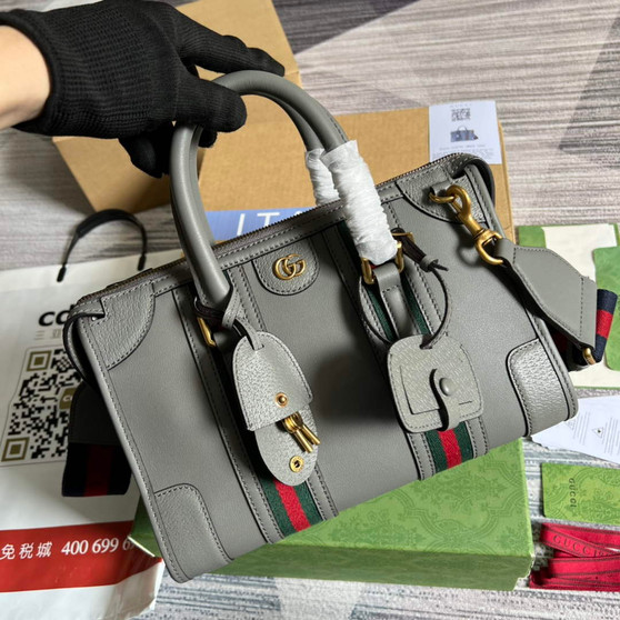 Gucci 715772 Small top handle bag with Double G Gray leather